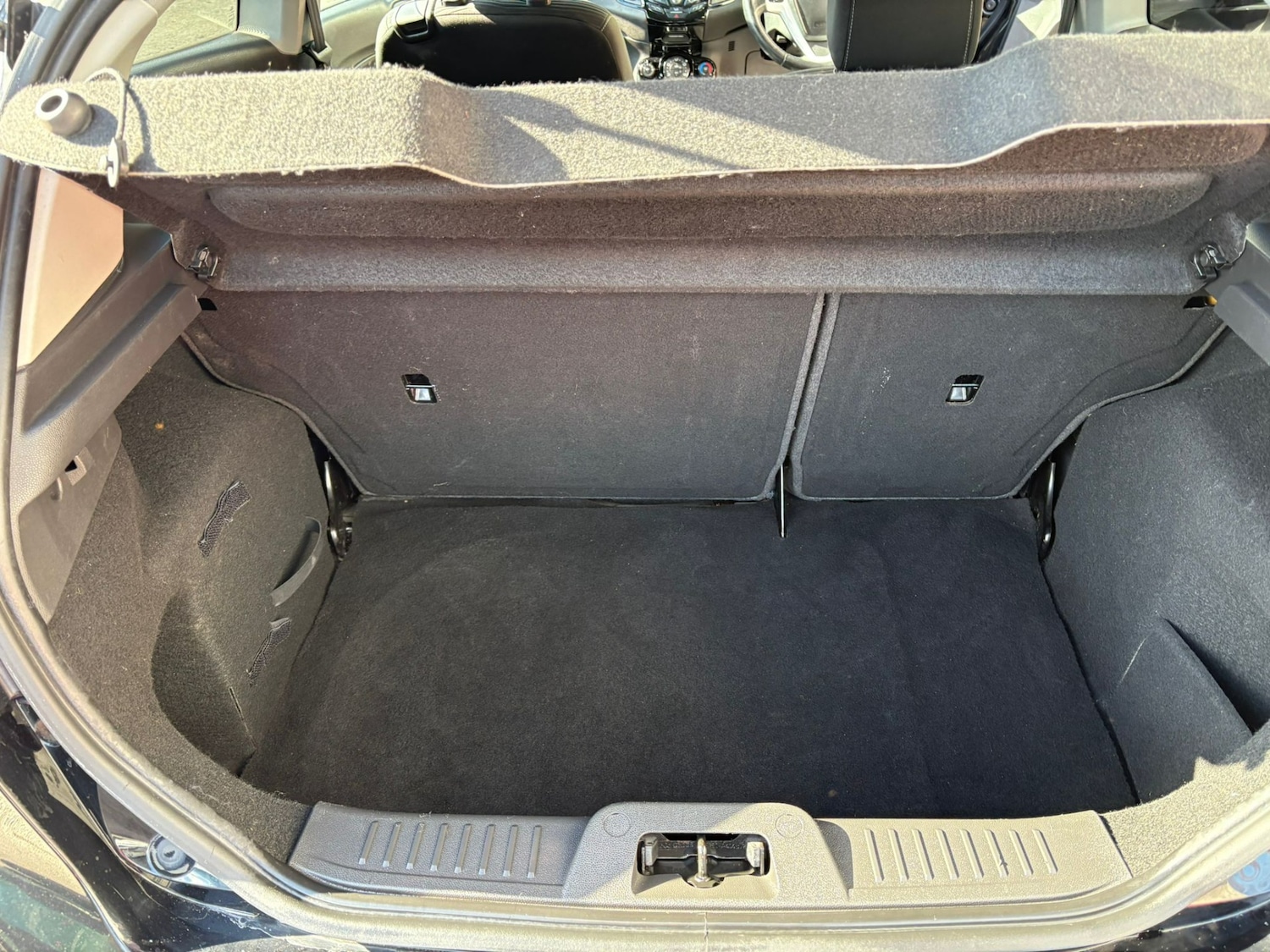 Used Ford Fiesta 2015 for sale - 77789919: Photo 15