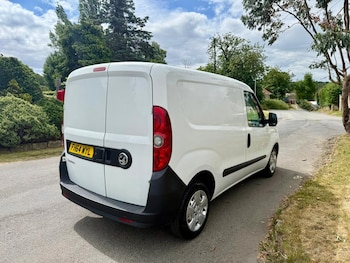 Used Vauxhall Combo 2015 for sale - 79054290: Photo