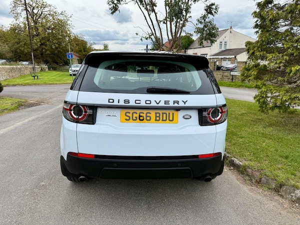 Used Land Rover Discovery Sport 2016 for sale - 76115583: Photo 5