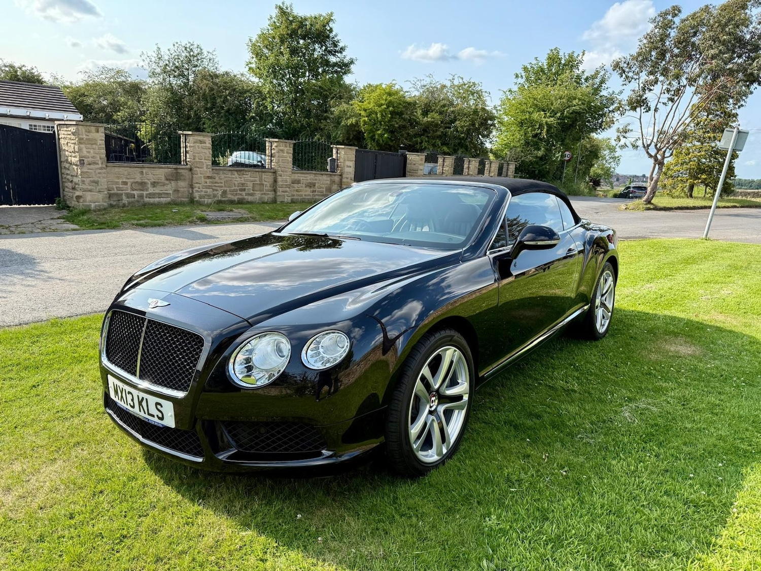 Used Bentley Continental 2013 for sale - 78004772: Photo 2
