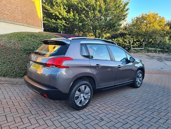 Used Peugeot 2008 2015 for sale - 77655927: Photo