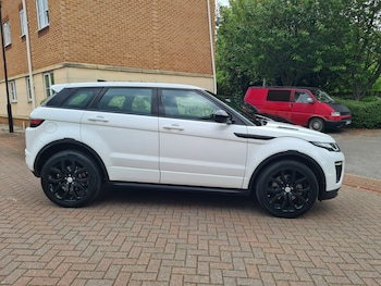 Used Land Rover Range Rover Evoque 2017 for sale - 78555412: Photo