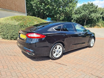 Used Ford Mondeo 2015 for sale - 79360341: Photo