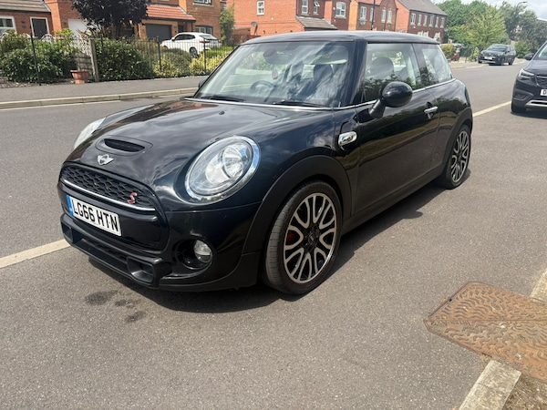 Used MINI Hatch 2016 for sale - 76064719: Photo 1