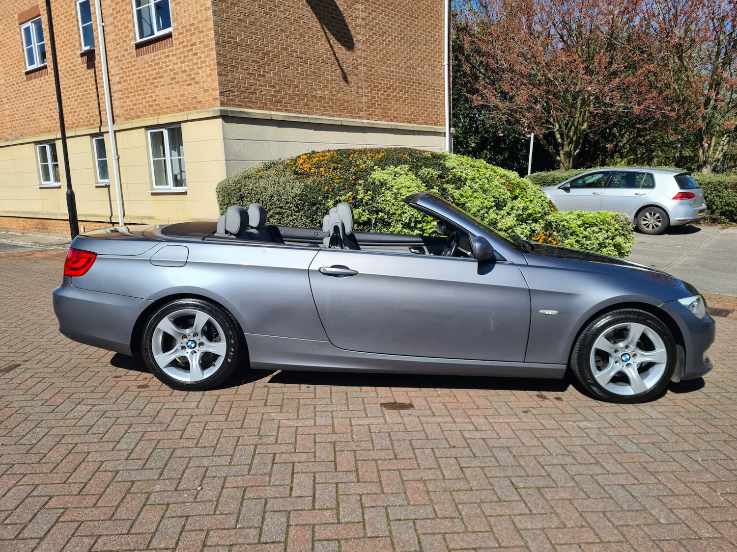 Used BMW 3 Series 2013 for sale - 78144135: Photo 2