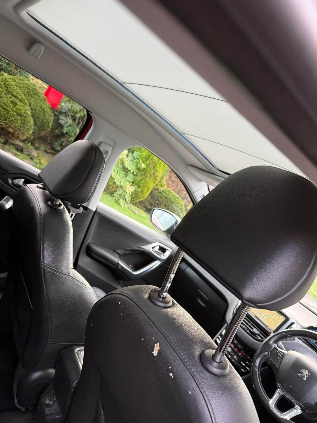 Used Peugeot 2008 2015 for sale - 77427089: Photo 12