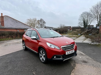 Used Peugeot 2008 2015 for sale - 77427089: Photo