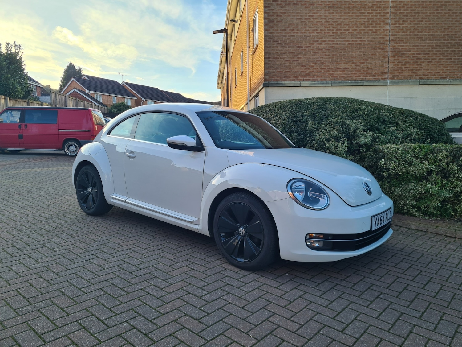 Used Volkswagen Beetle 2014 for sale - 77654034: Photo 1