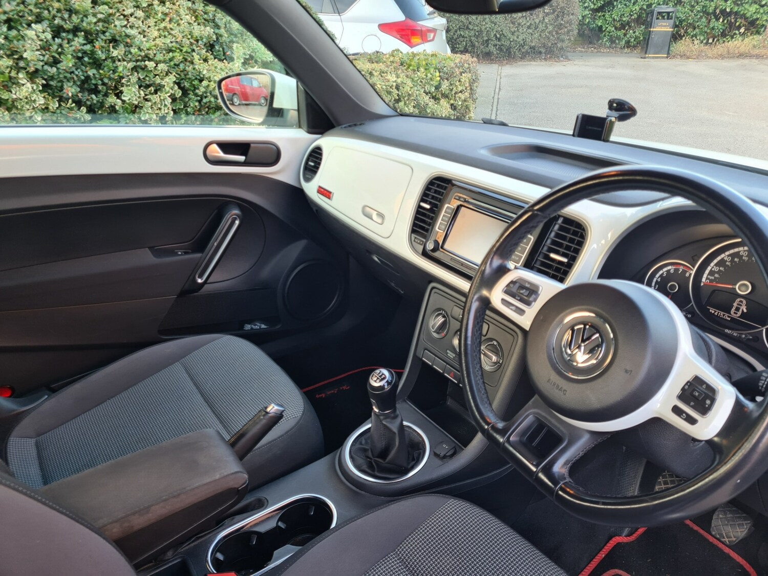 Used Volkswagen Beetle 2014 for sale - 77654034: Photo 8