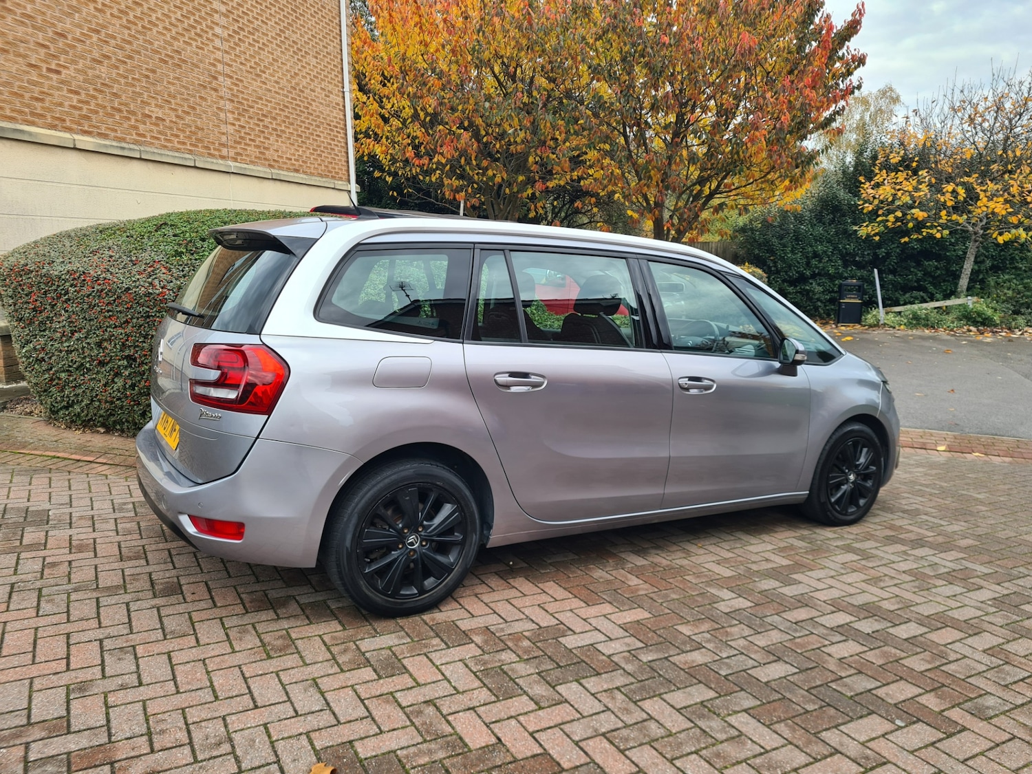Used Citroen C4 Grand Picasso 2017 for sale - 77033387: Photo 3