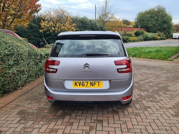 Used Citroen C4 Grand Picasso 2017 for sale - 77033387: Photo