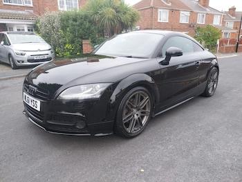 Used Audi TT 2011 for sale - 75617297: Photo