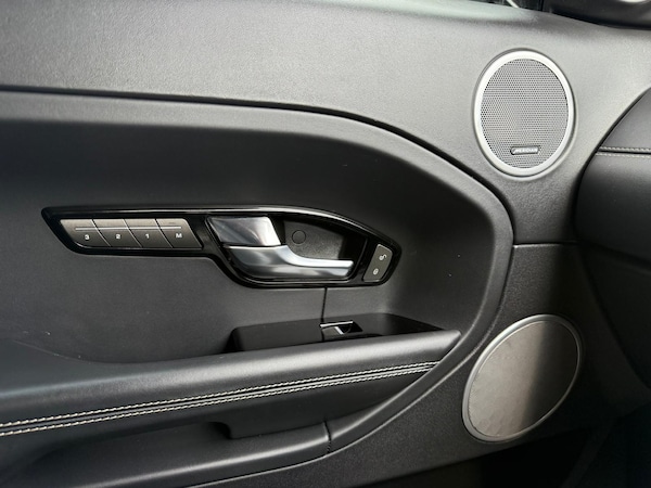 Used Land Rover Range Rover Evoque 2011 for sale - 76234471: Photo 19