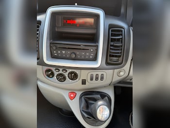 Used Vauxhall Vivaro 2014 for sale - 77733371: Photo