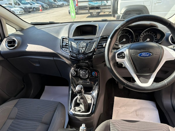 Used Ford Fiesta 2015 for sale - 76120475: Photo 13
