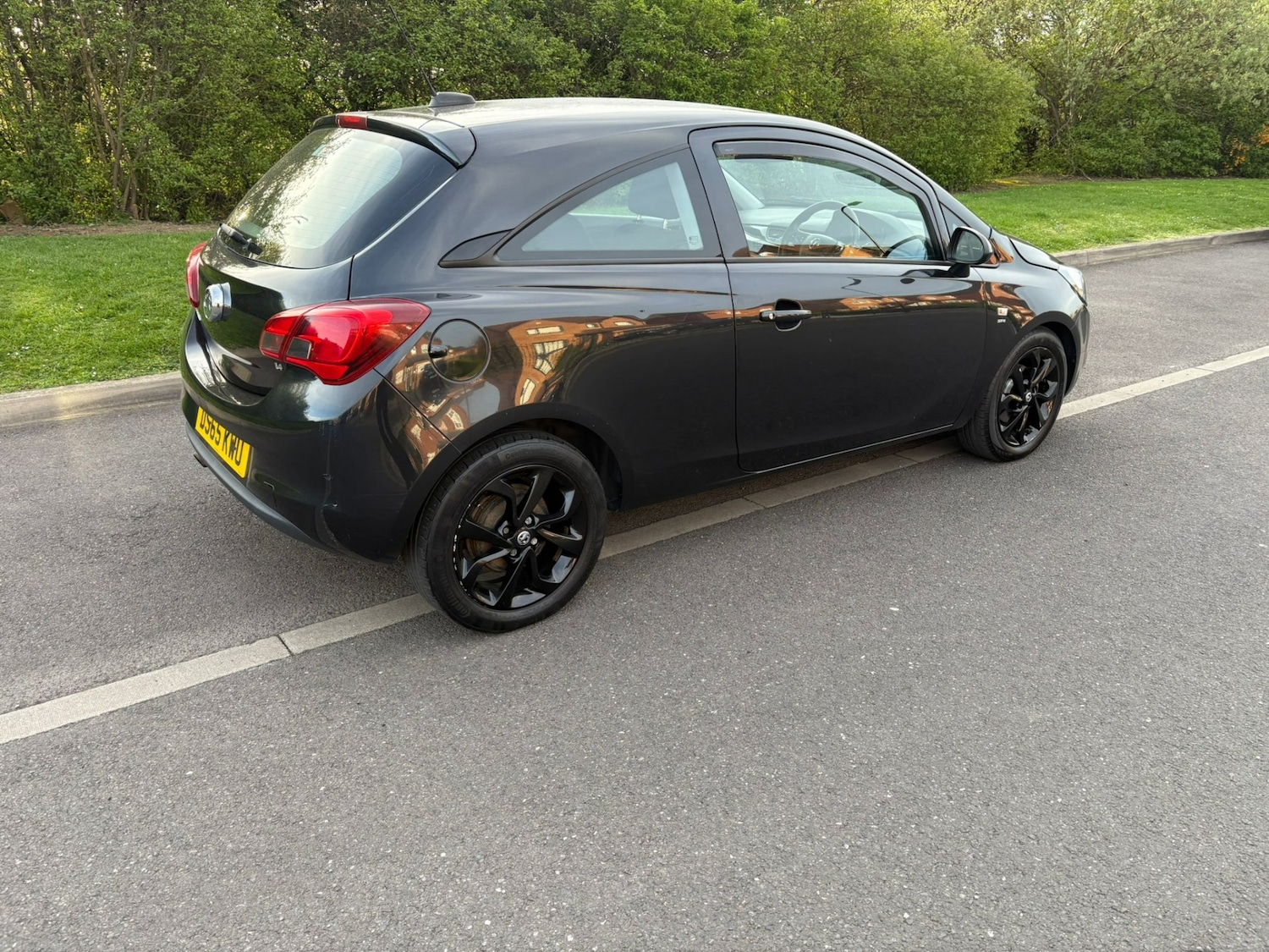 Used Vauxhall Corsa 2015 for sale - 78216233: Photo 3