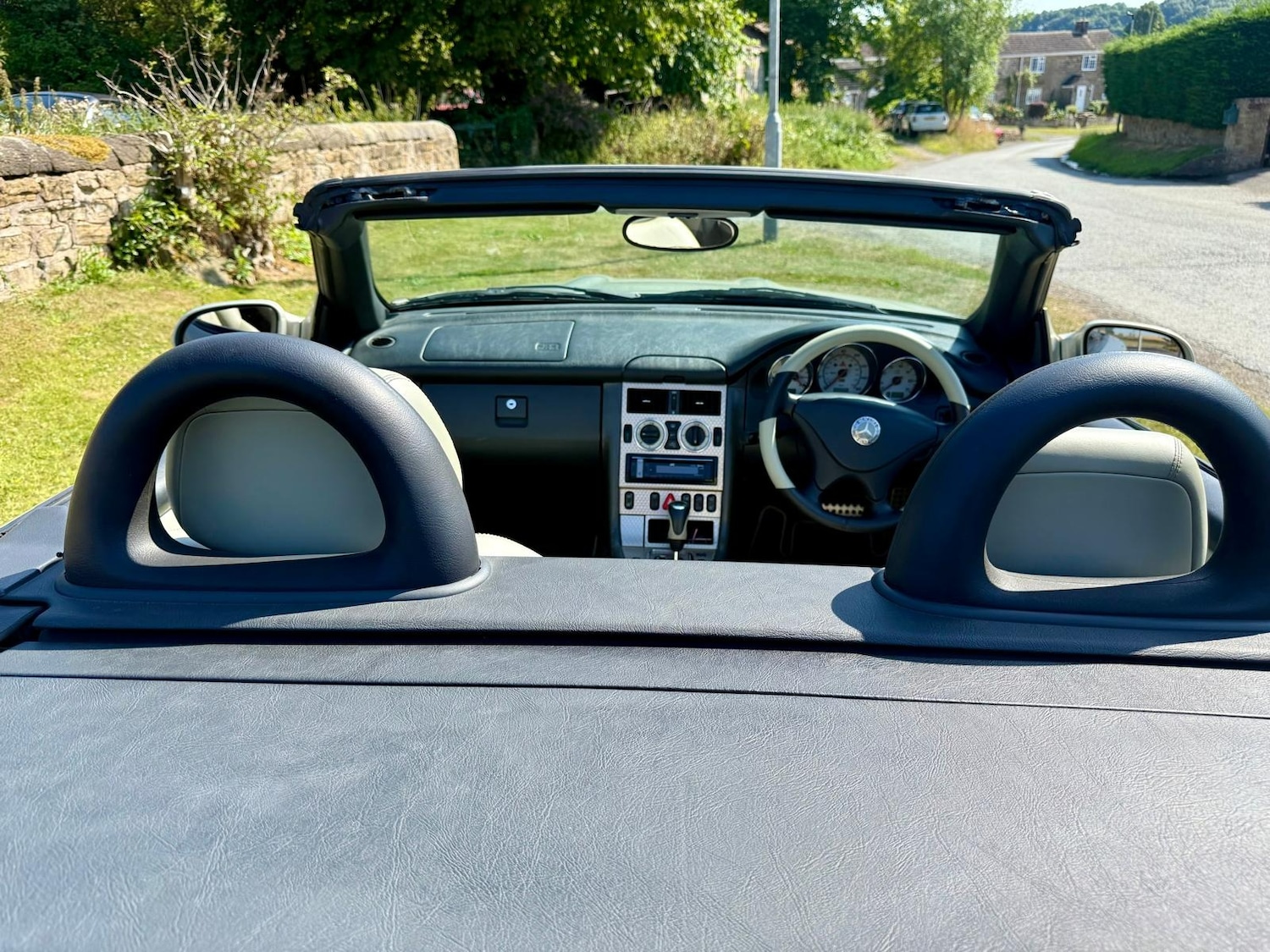 Used Mercedes-Benz SLK 2002 for sale - 77681566: Photo 6