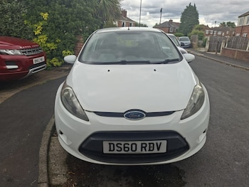 Used Ford Fiesta 2010 for sale - 78953774: Photo