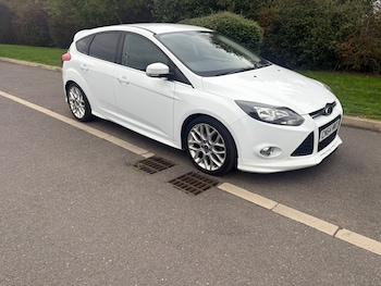 2014 (64) - 1.0 125 EcoBoost Zetec S 5dr