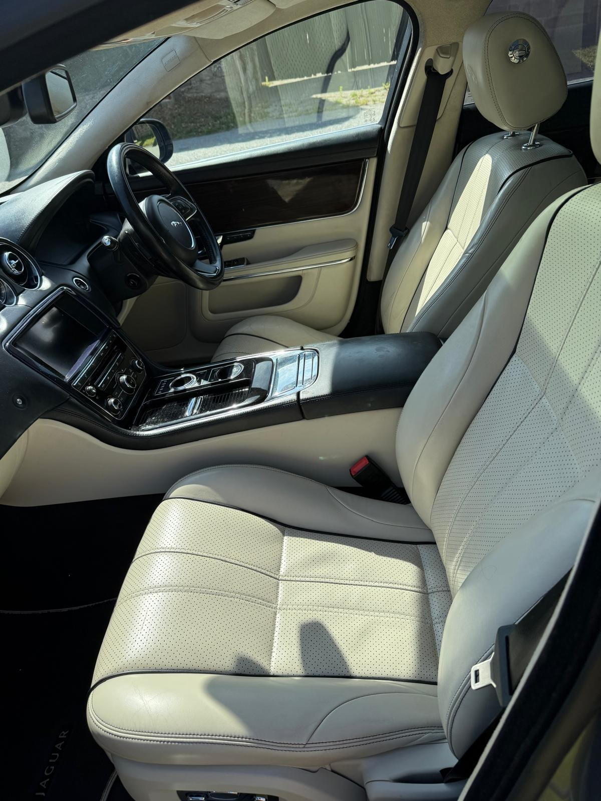 Used Jaguar XJ 2013 for sale - 77789692: Photo 11