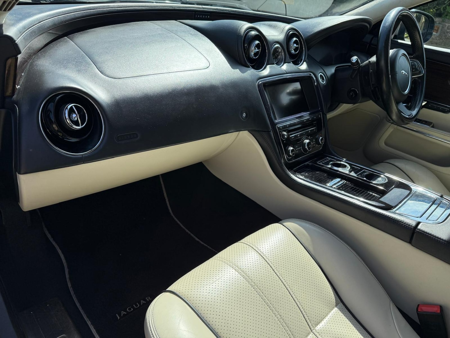 Used Jaguar XJ 2013 for sale - 77789692: Photo 13