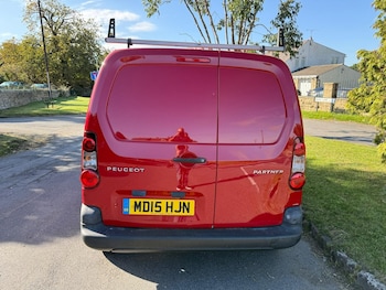Used Peugeot Partner 2015 for sale - 76064891: Photo