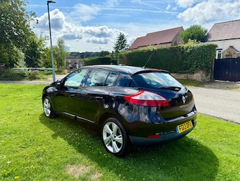Used Renault Megane 2013 for sale - 75556743: Photo