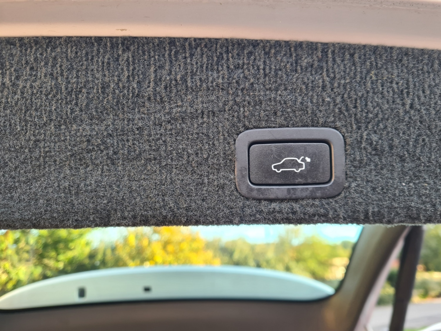 Used Volvo XC60 2014 for sale - 76478285: Photo 12