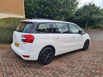 Used Citroen Grand C4 Picasso 2016 for sale - 79582781: Photo