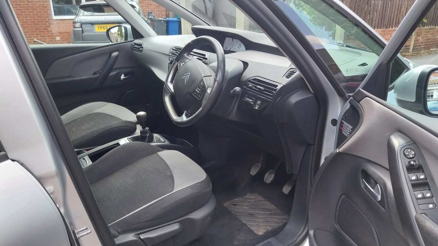 Used Citroen C4 Grand Picasso 2015 for sale - 76479569: Photo 9