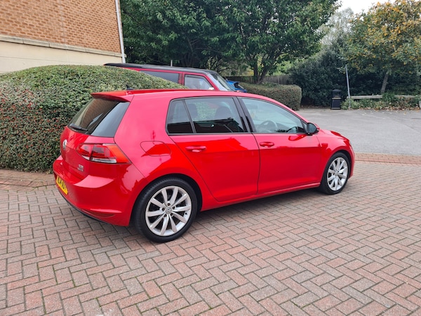Used Volkswagen Golf 2014 for sale - 76311438: Photo 3