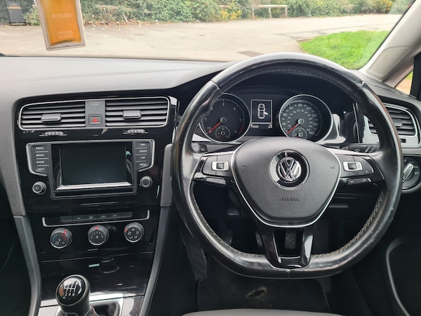 Used Volkswagen Golf 2014 for sale - 76311438: Photo 8