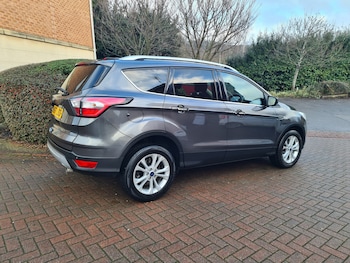 Used Ford Kuga 2017 for sale - 77403504: Photo