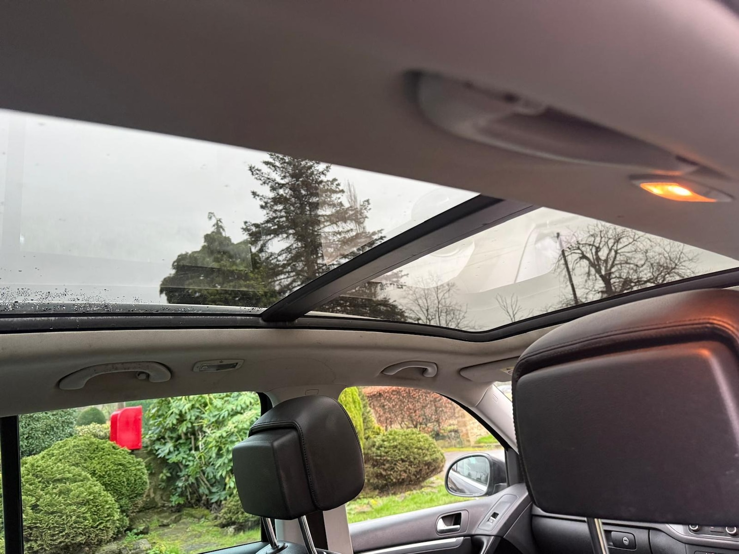 Used Volkswagen Tiguan 2015 for sale - 77803000: Photo 10