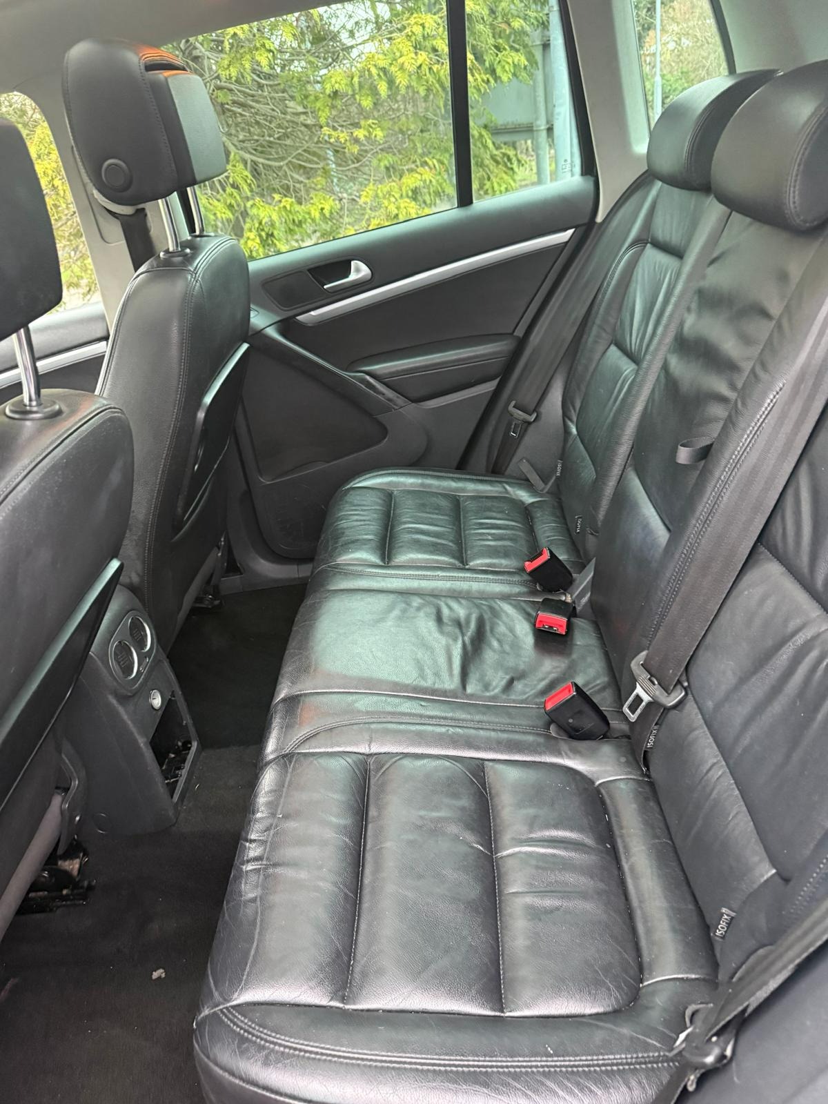 Used Volkswagen Tiguan 2015 for sale - 77803000: Photo 12