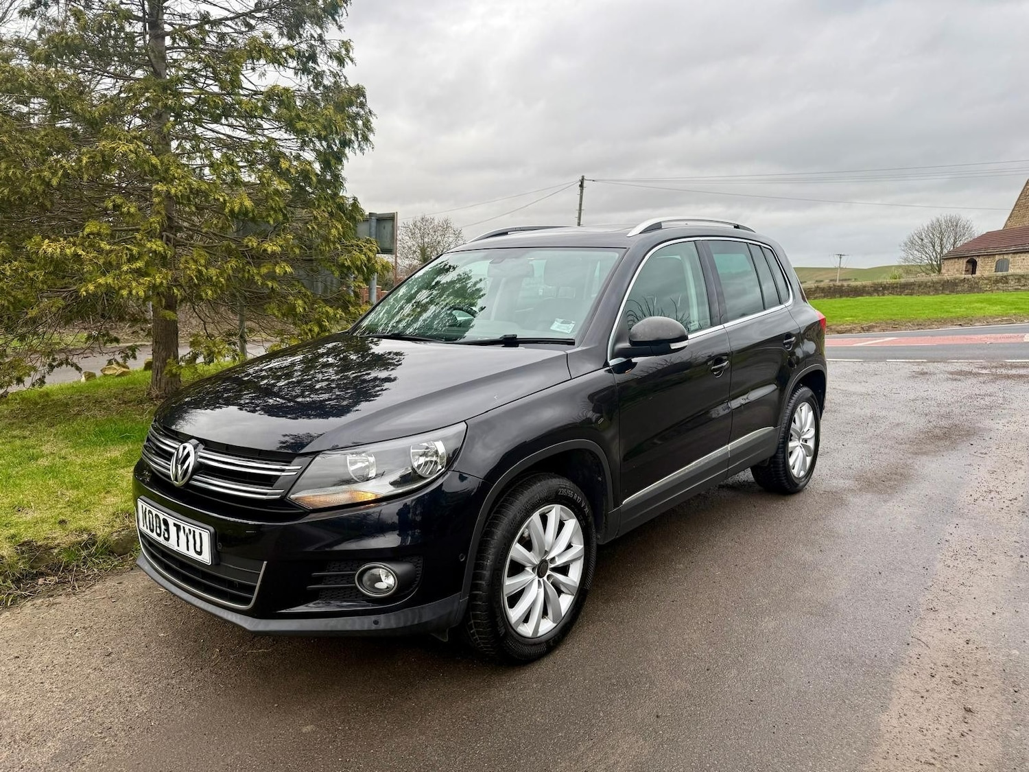 Used Volkswagen Tiguan 2015 for sale - 77803000: Photo 3