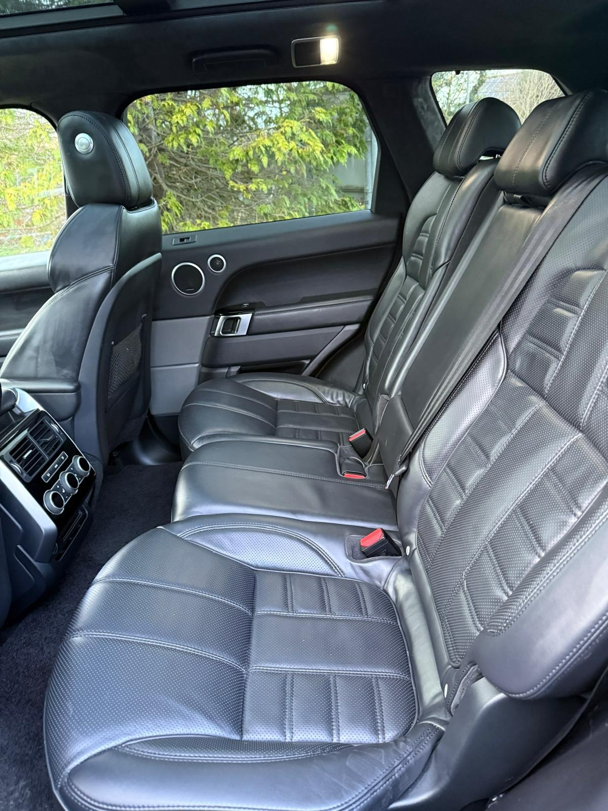 Used Land Rover Range Rover Sport 2016 for sale - 76879409: Photo 13