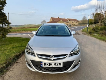 Used Vauxhall Astra 2015 for sale - 79581130: Photo