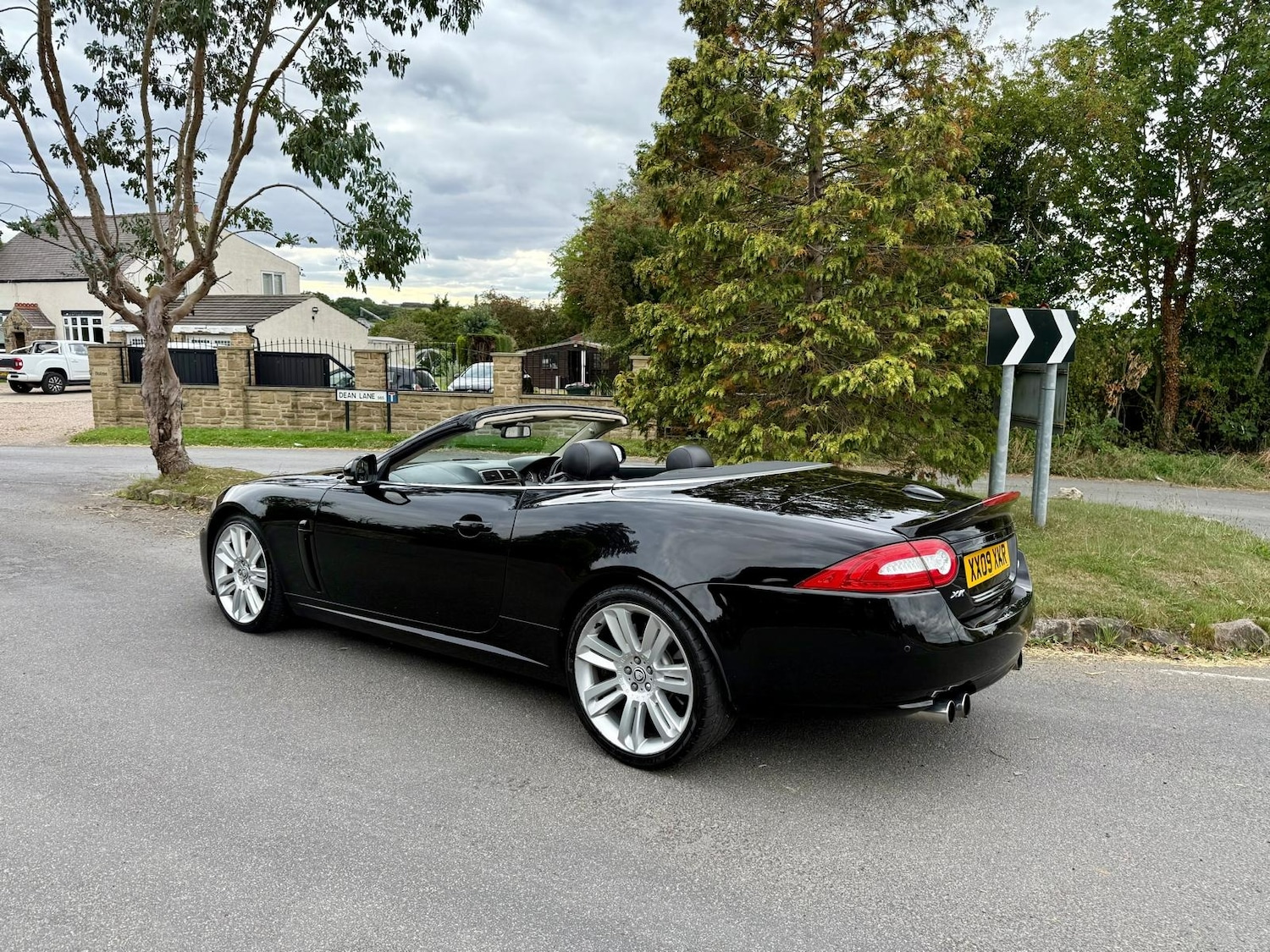 Used Jaguar XK 2009 for sale - 77789674: Photo 2