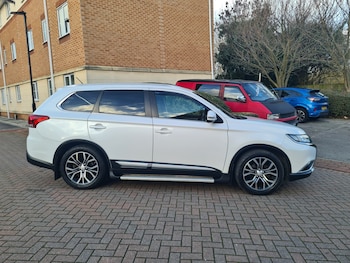 Used Mitsubishi Outlander 2016 for sale - 77100497: Photo