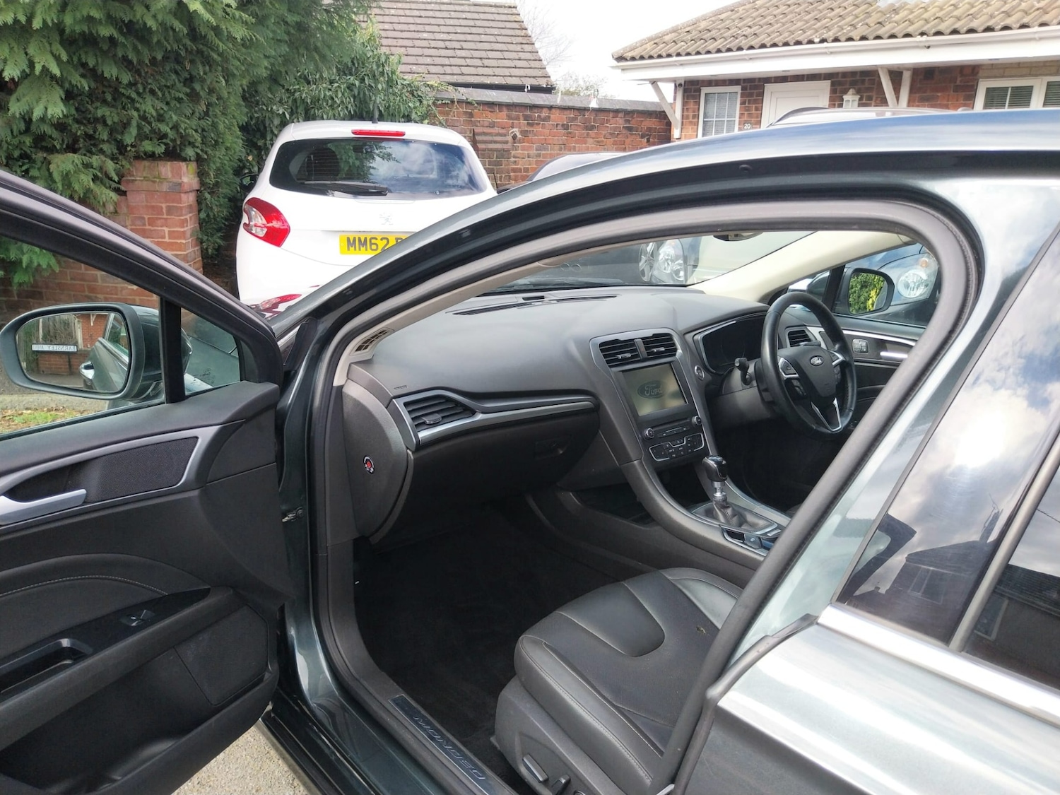 Used Ford Mondeo 2015 for sale - 77964515: Photo 12