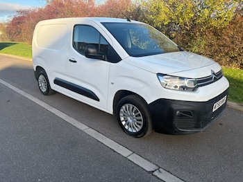 Used Citroen Berlingo 2018 for sale - 77179804: Photo