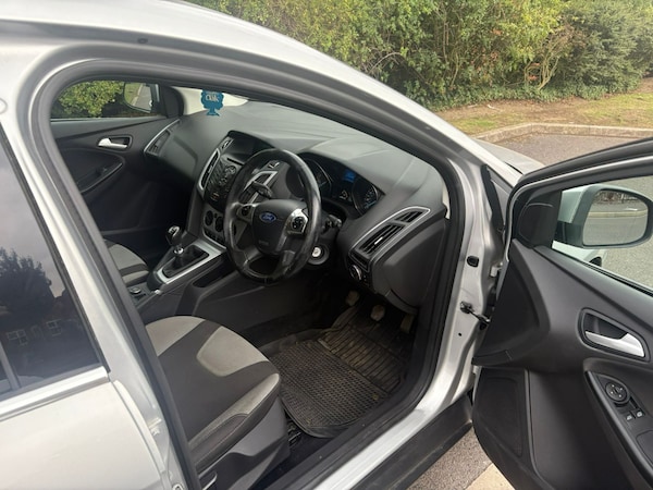 Used Ford Focus 2014 for sale - 76262837: Photo 5