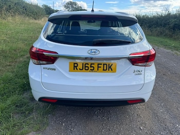 Used Hyundai i40 2015 for sale - 75556421: Photo