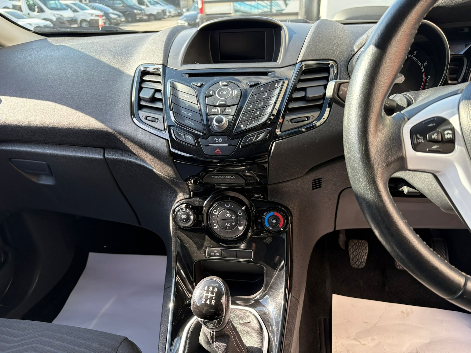 Used Ford Fiesta 2015 for sale - 76808283: Photo 11