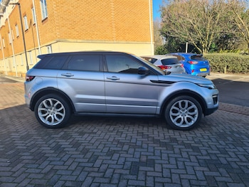 Used Land Rover Range Rover Evoque 2015 for sale - 77890264: Photo