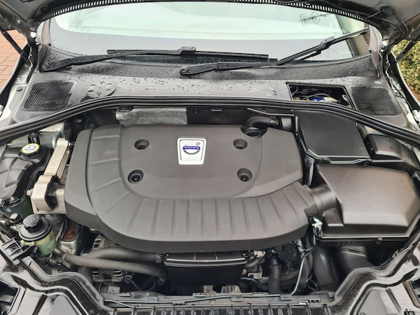 Used Volvo S60 2013 for sale - 76156911: Photo 15
