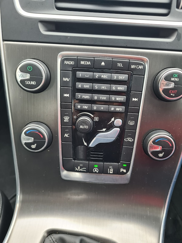Used Volvo S60 2013 for sale - 76156911: Photo 16