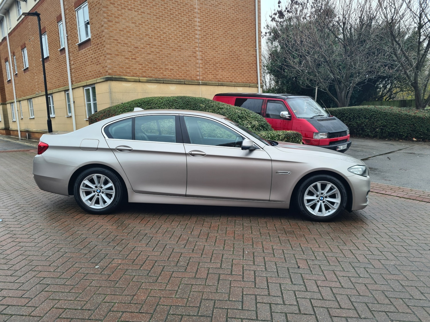 Used BMW 5 Series 2013 for sale - 76879605: Photo 2