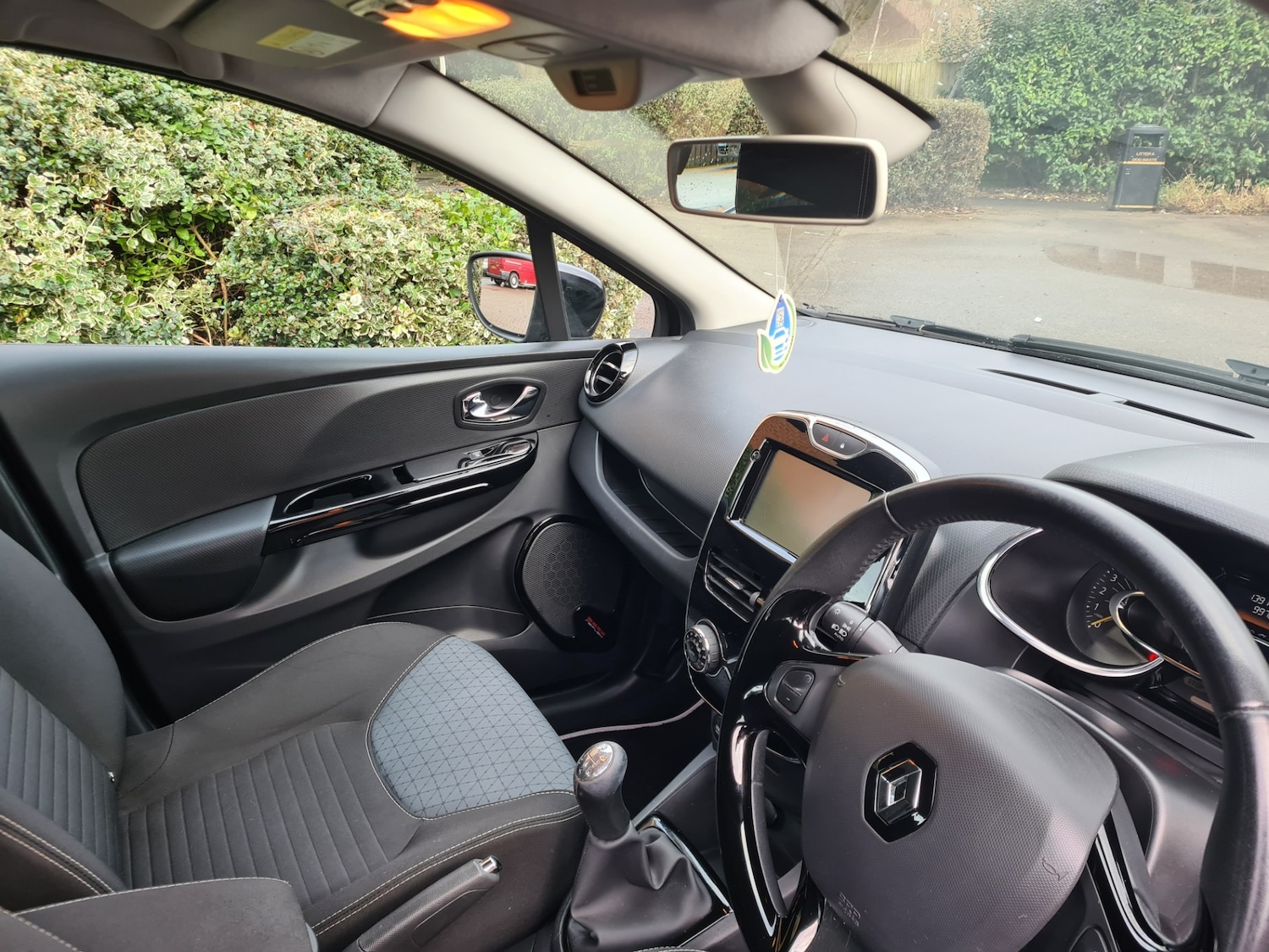 Used Renault Clio 2013 for sale - 77803259: Photo 8